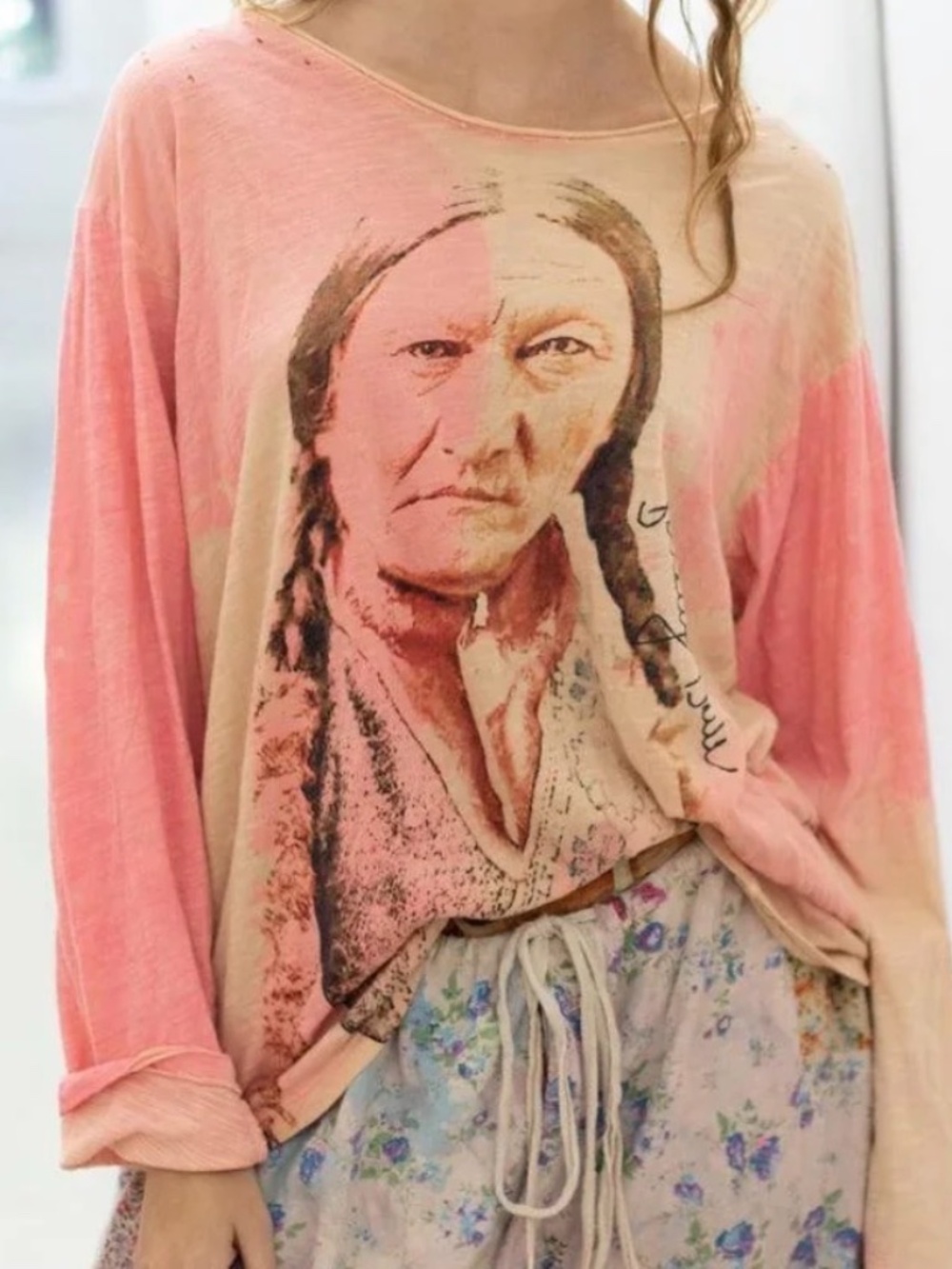 NWT - Magnolia Pearl Sitting Bull 1875 Viggo Tee #1505